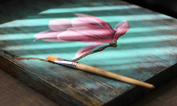 Terminando con esta belleza de magnolia – Acryl von Lianzhi Artist